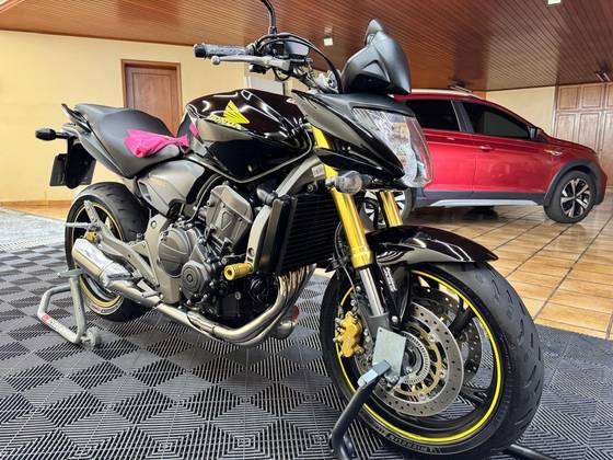 HONDA CB 600F HORNET HONDA CB 600F HORNET